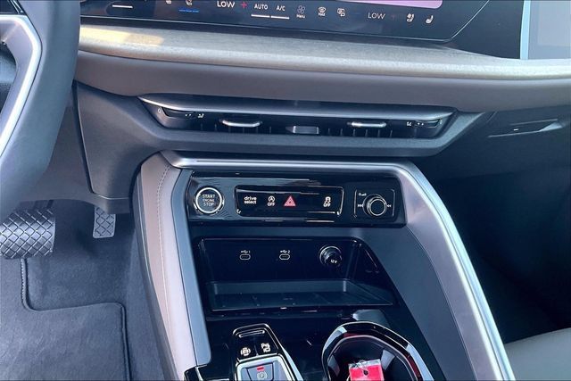 New 2026 Audi Q5 Premium Plus AWD/4WD image 26
