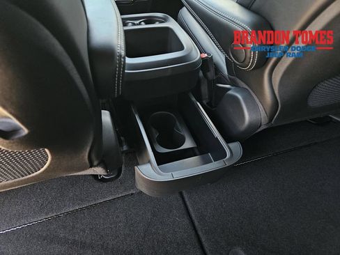New 2026 Chrysler Voyager LX FWD image 10