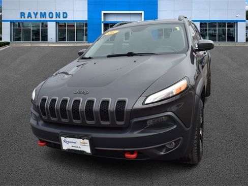 Used 2016 Jeep Cherokee Trailhawk w/ Comfort/Convenience Group image 7