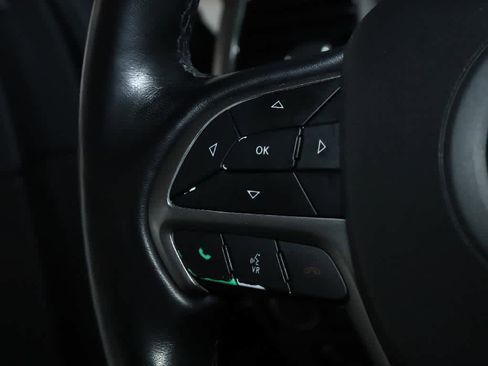 Used 2021 Jeep Grand Cherokee Limited w/ Trailer Tow Group IV image 23