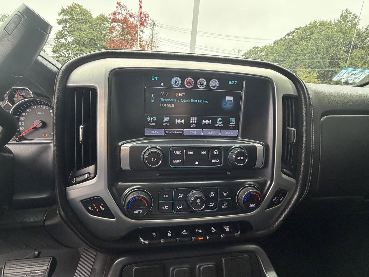 Used 2019 GMC Sierra 2500 SLT w/ Duramax Plus Package AWD/4WD image 41