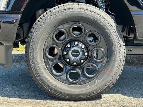 New 2025 Ford F250 Lariat w/ Lariat Ultimate Package image 22