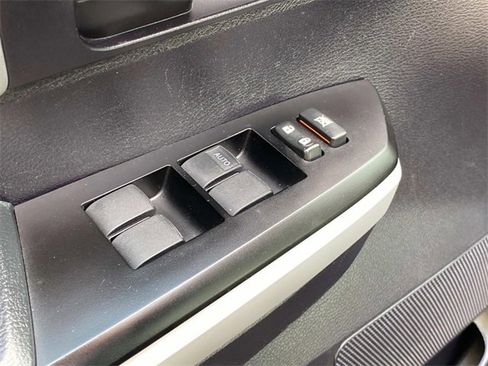 Used 2020 Toyota Tundra Limited image 13