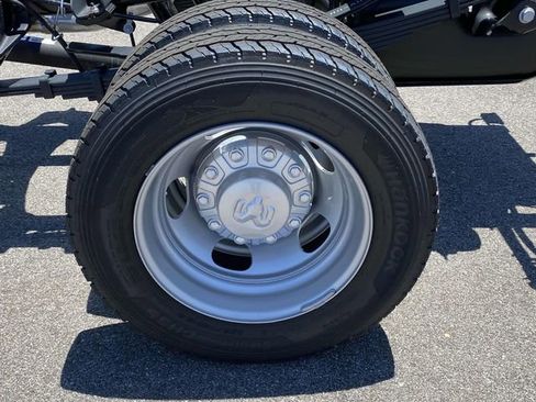 New 2024 RAM 5500 Tradesman image 12