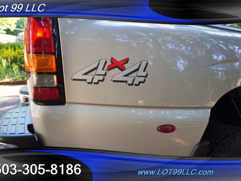 Used 2005 Chevrolet Silverado 3500 LT w/ Heavy-Duty Power Package AWD/4WD image 29