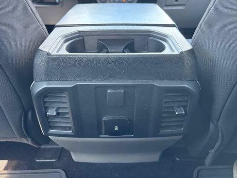 Used 2017 Ford F150 XL w/ Equipment Group 101A Mid AWD/4WD image 28