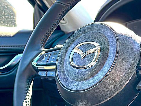 New 2025 MAZDA CX-5 AWD 2.5 S w/ Premium Plus Pkg image 18