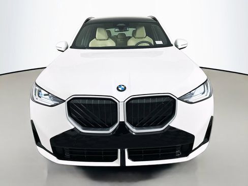 New 2026 BMW X3 xDrive30 w/ M Sport Package image 2