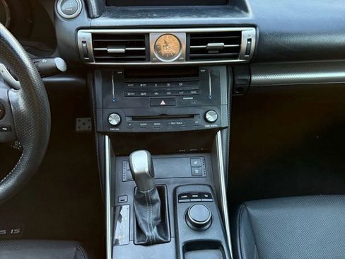 Used 2015 Lexus IS 250 image 30