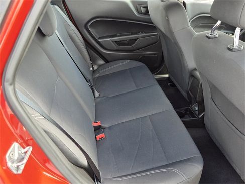Used 2018 Ford Fiesta SE image 16