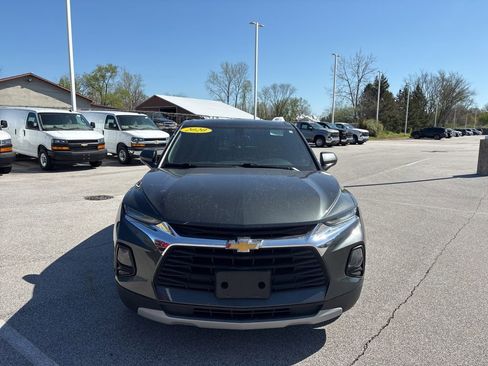 Used 2020 Chevrolet Blazer LT FWD image 2