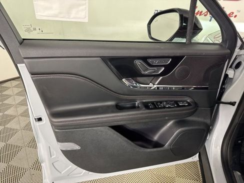 New 2026 Lincoln Corsair Grand Touring image 15