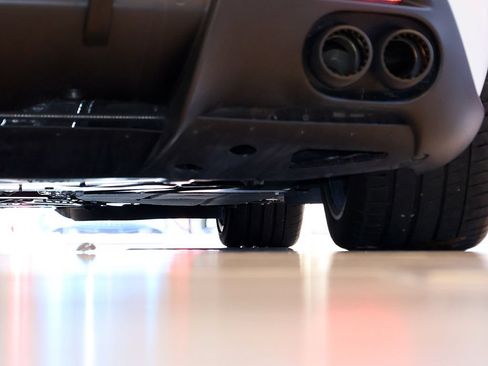 Used 2021 Ferrari Roma RWD image 79