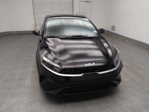 Used 2023 Kia Forte LXS w/ LXS Technology Package FWD image 14