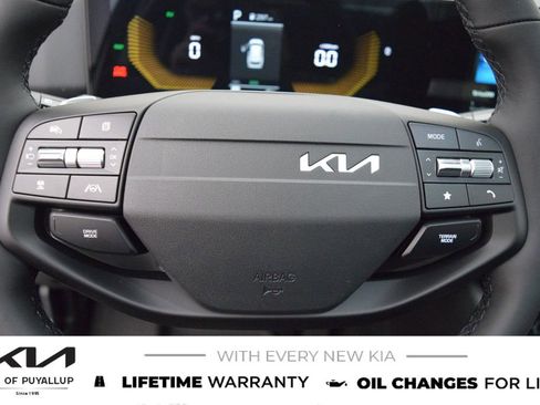 New 2026 Kia Sportage EX image 26