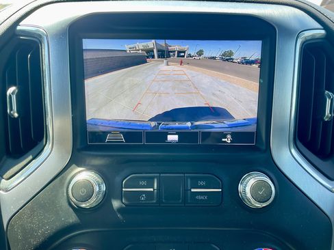 Used 2020 GMC Sierra 1500 SLT image 21