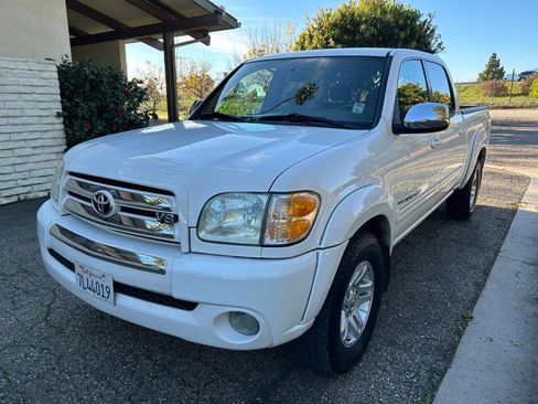 Used 2004 Toyota Tundra SR5 image 2