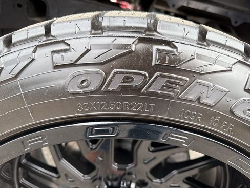 Used 2021 Chevrolet Silverado 1500 Custom Trail Boss w/ Midnight Edition image 31