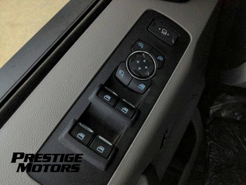 Used 2022 Ford F250 XLT w/ XLT Value Package AWD/4WD image 21