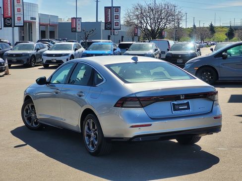 Used 2026 Honda Accord EX-L image 7