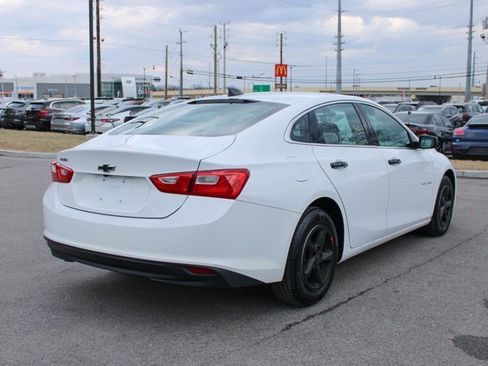 Used 2018 Chevrolet Malibu LS w/ LPO, Convenience Package 1 image 42