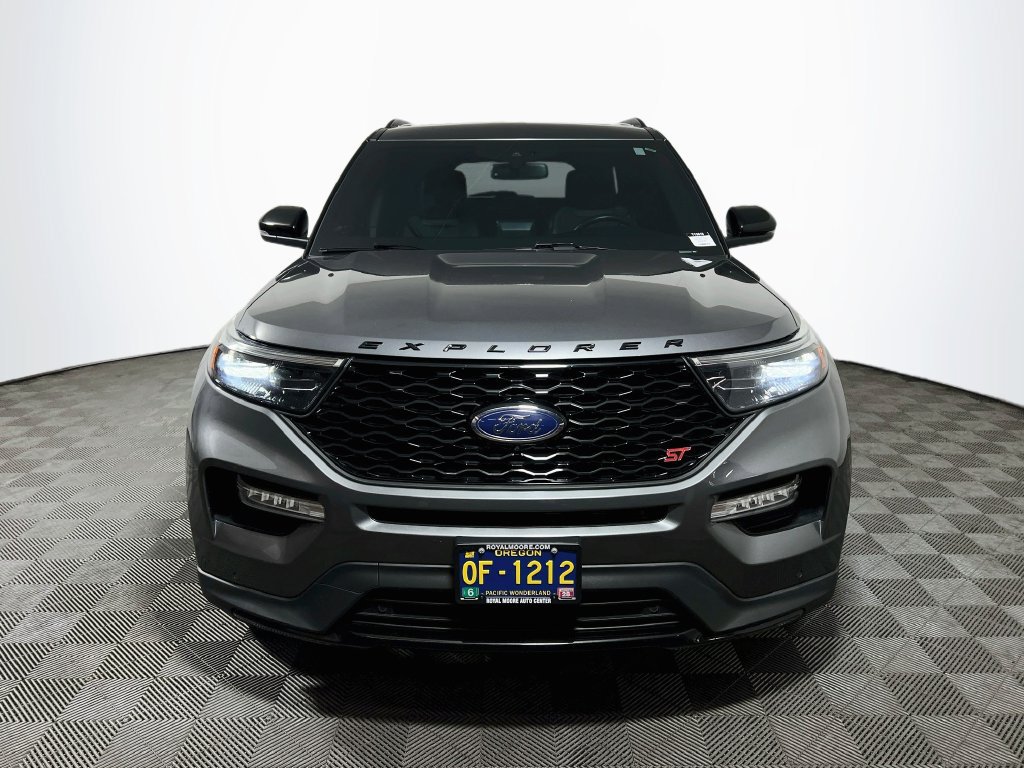 Used 2023 Ford Explorer ST w/ Equipment Group 401A AWD/4WD image 2