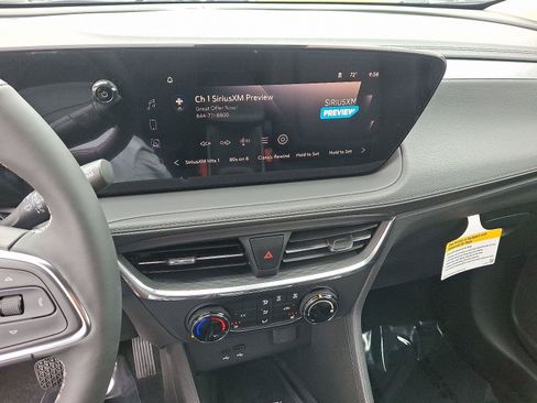 New 2026 Buick Encore GX Preferred w/ Advanced Technology Package AWD/4WD image 9