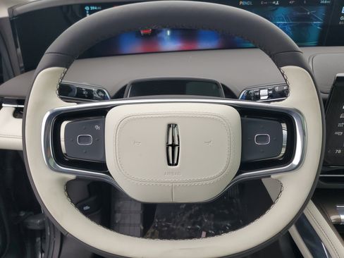 New 2026 Lincoln Nautilus Black Label image 16