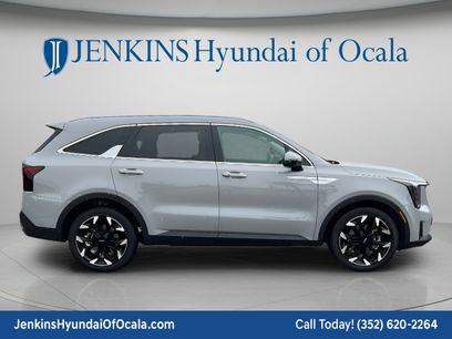 Used 2025 Kia Sorento EX w/ Panoramic Sunroof Package