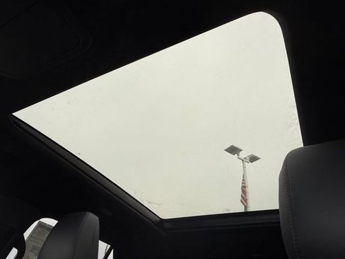 New 2026 Ford Explorer ST-Line image 16