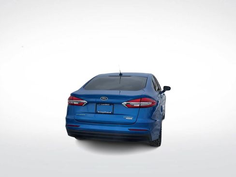 Used 2019 Ford Fusion Energi Titanium FWD image 8