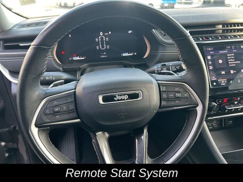 Used 2022 Jeep Grand Cherokee L Laredo w/ Luxury Tech Group I image 20