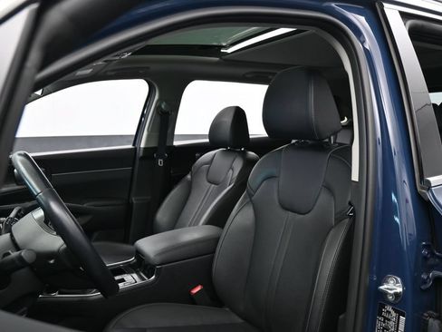 Used 2025 Kia Sorento S w/ Panoramic Sunroof Package FWD image 10