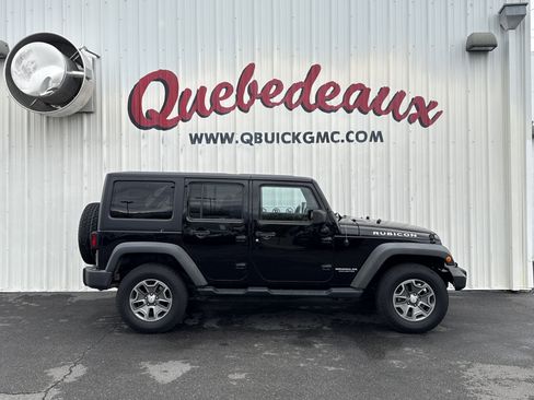 Used 2014 Jeep Wrangler Unlimited Rubicon w/ Connectivity Group image 23