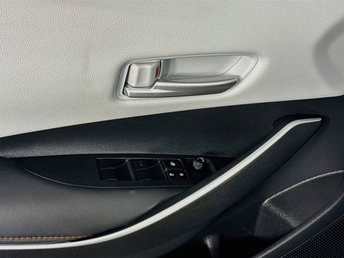 Used 2025 Toyota Corolla FX w/ Convenience Package FWD image 23