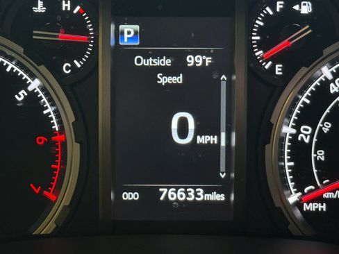 Used 2022 Toyota 4Runner Limited AWD/4WD image 42