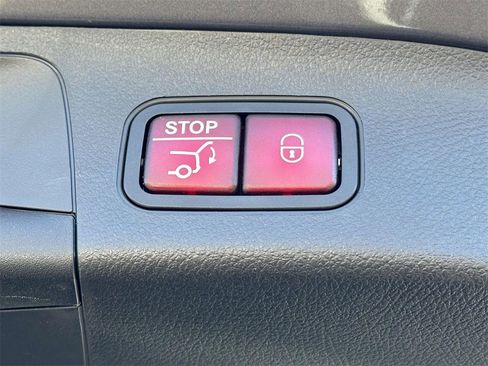 Used 2021 Mercedes-Benz GLA 250 GLA 250 image 9