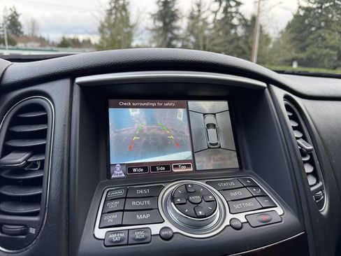 Used 2010 INFINITI EX35 Journey image 21