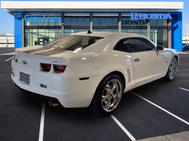 Used 2012 Chevrolet Camaro SS w/ Black Stripe Package RWD image 2
