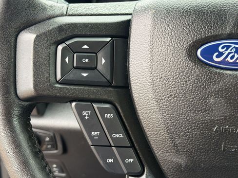 Used 2017 Ford F150 XLT w/ Equipment Group 302A Luxury RWD image 16