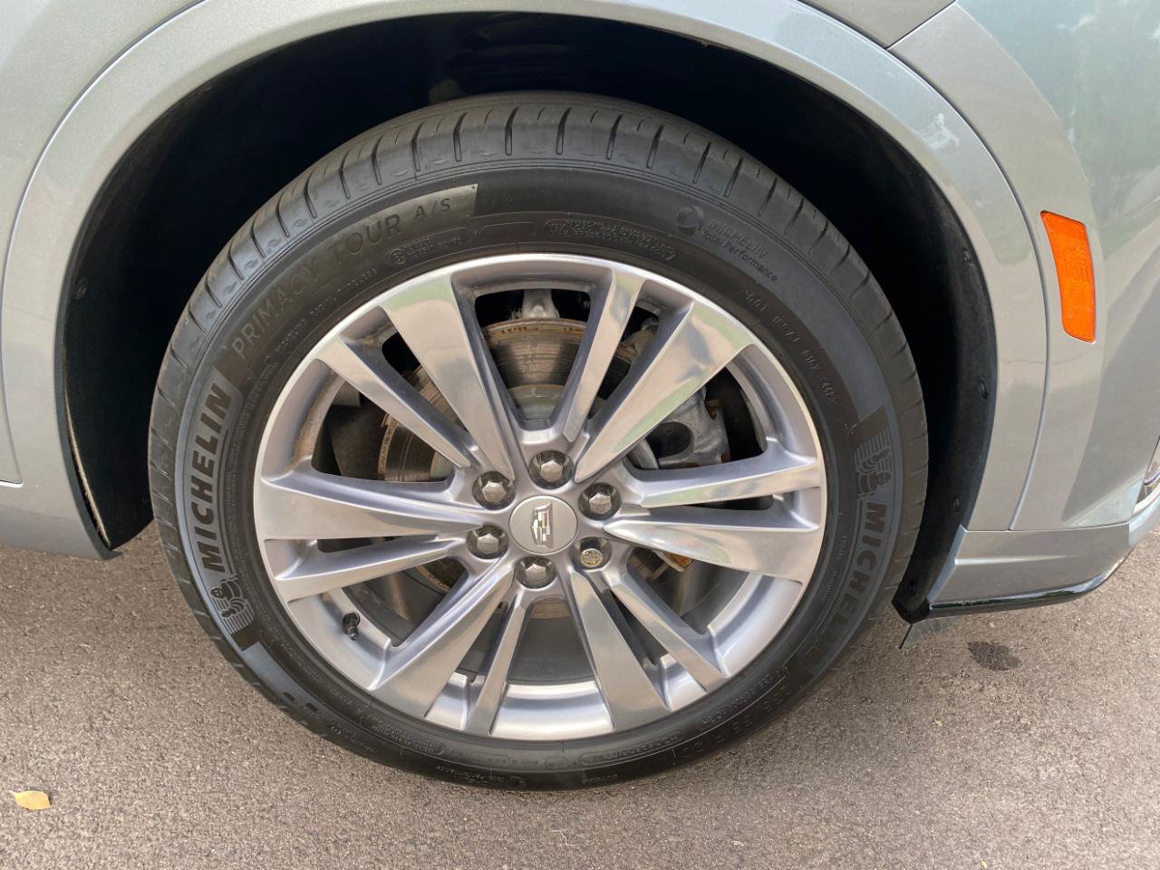 Used 2024 Cadillac XT6 Premium Luxury AWD/4WD image 18