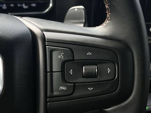 Used 2024 GMC Sierra 1500 AT4 w/ Technology Package image 12