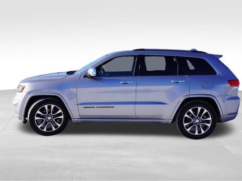 Used 2018 Jeep Grand Cherokee Overland image 9