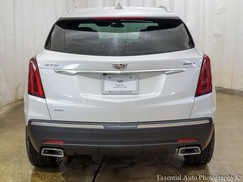 New 2025 Cadillac XT5 Luxury w/ LPO, Floor Liner Package image 5