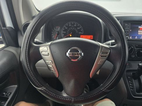 Used 2021 Nissan NV200 SV image 21