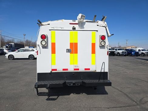Used 2015 Chevrolet Silverado 3500 W/T image 7