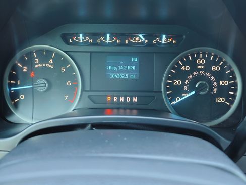 Used 2018 Ford F150 XLT image 29
