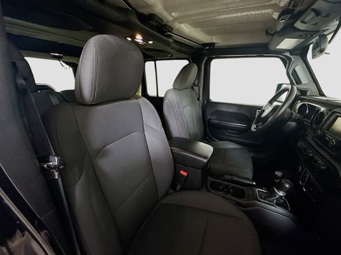 Used 2020 Jeep Wrangler Unlimited Sport S AWD/4WD image 29