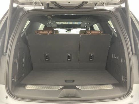 New 2026 Chevrolet Tahoe High Country w/ LPO, Illumination Package AWD/4WD image 13