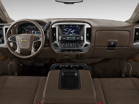 Used 2024 Chevrolet Silverado 3500 LTZ image 3